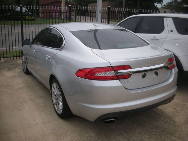 Photo 3 VIN: SAJWA0FBXCLS41536 - JAGUAR XF 