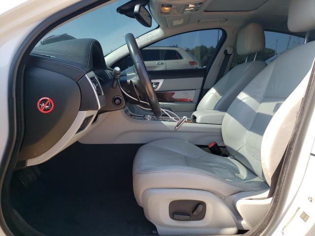 Photo 6 VIN: SAJWA0FS3FPU76910 - JAGUAR XF 20T PR 