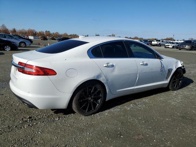 Photo 2 VIN: SAJWA0FS7FPU68518 - JAGUAR XF 2.0T PR 