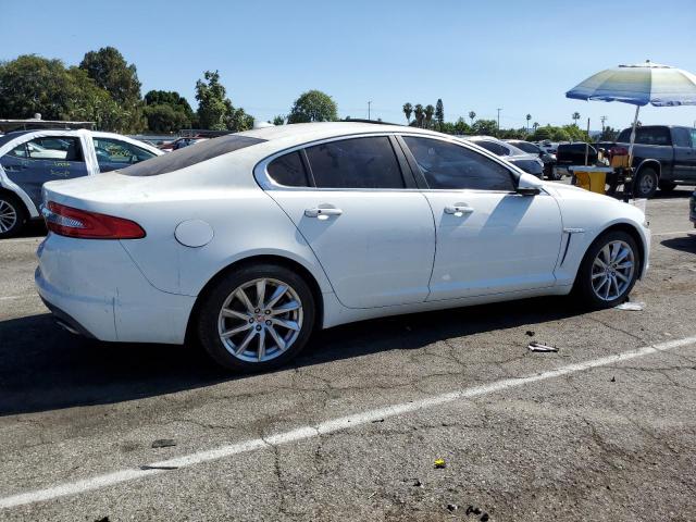 Photo 2 VIN: SAJWA0FS8FPU67541 - JAGUAR XF 2.0T PR 