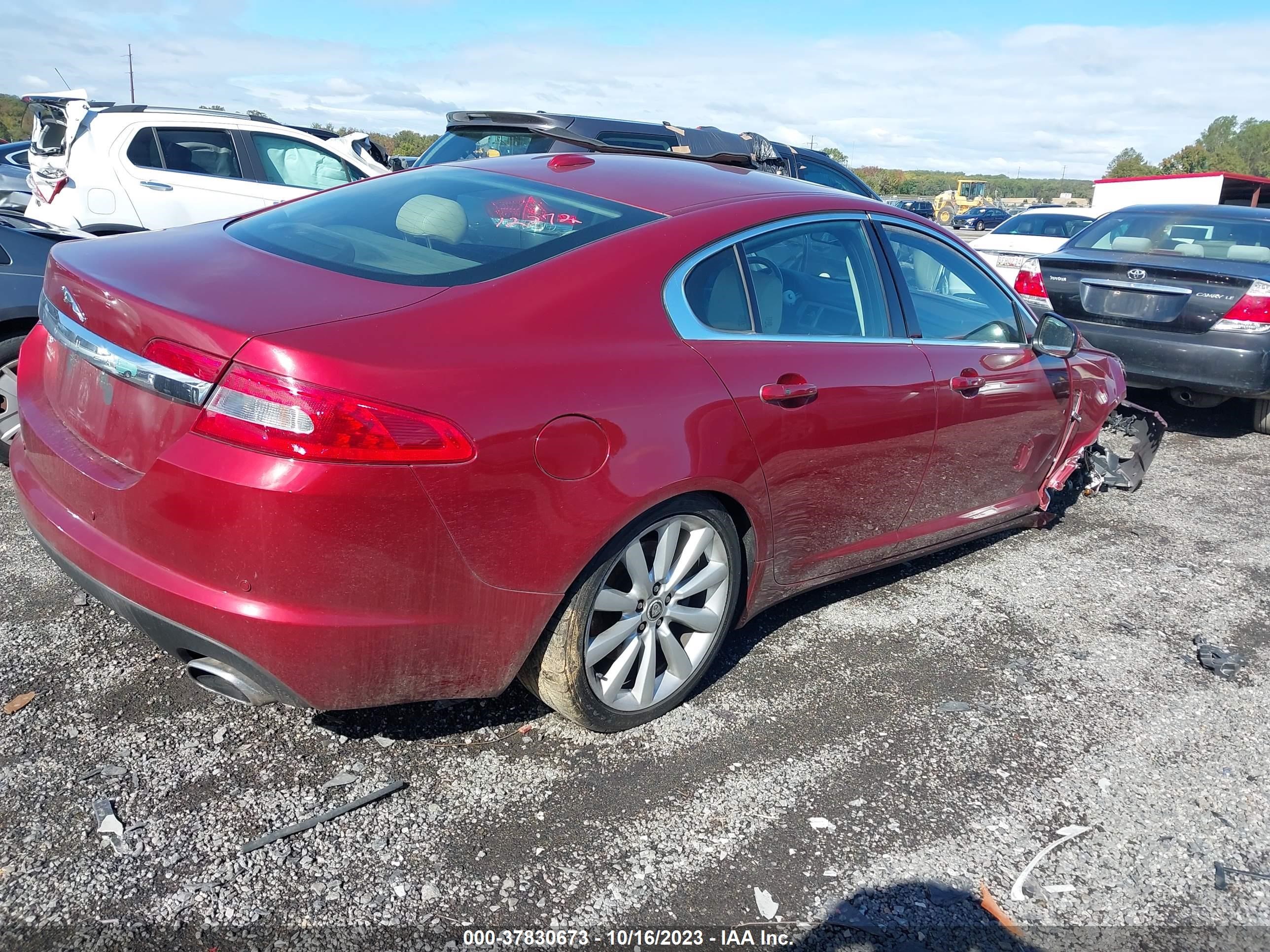 Photo 3 VIN: SAJWA0GB2ALR64065 - JAGUAR XF 