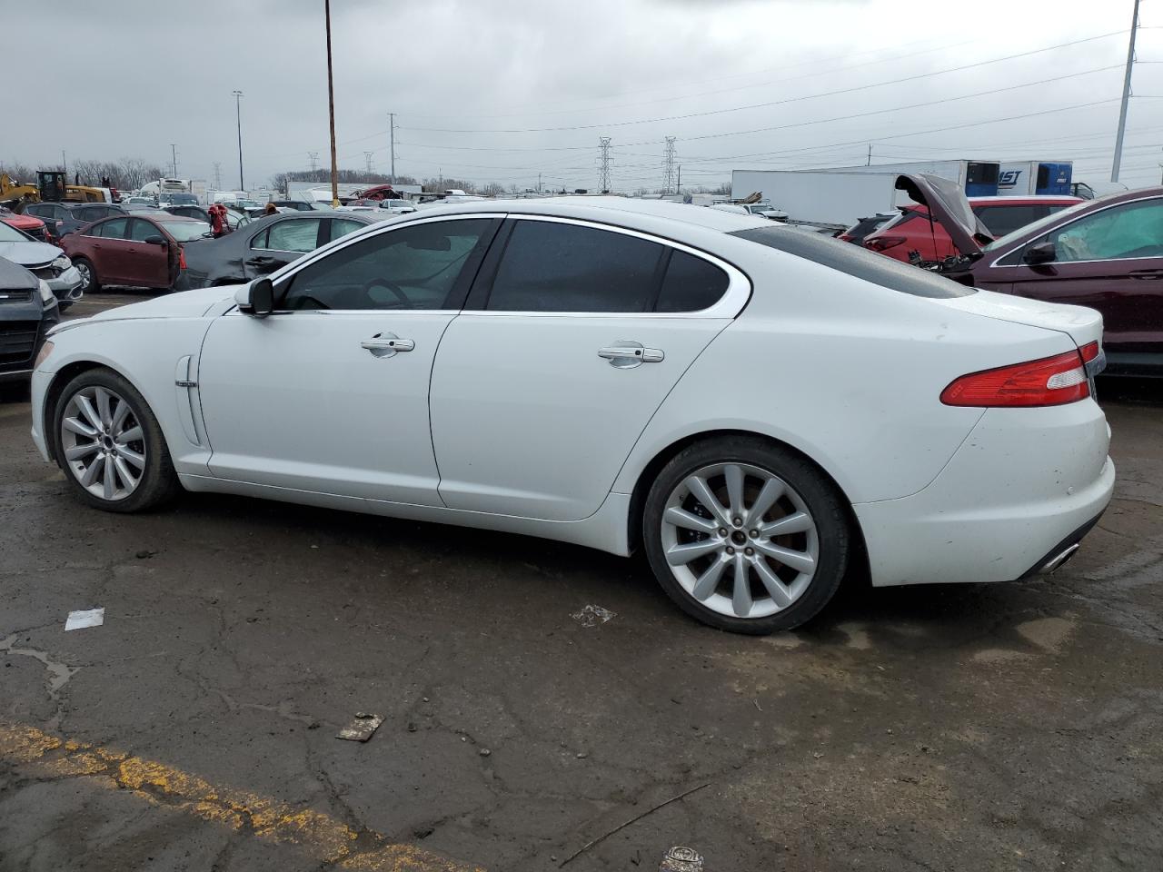 Photo 1 VIN: SAJWA0GB2BLS06289 - JAGUAR XF 