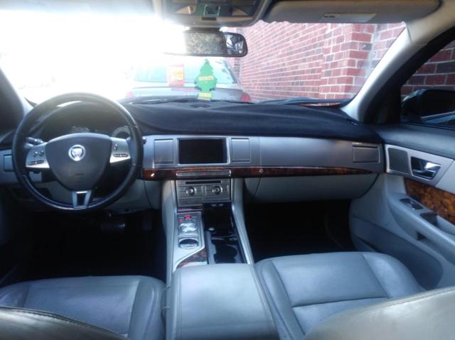 Photo 8 VIN: SAJWA0GB3BLR89932 - JAGUAR XF PREMIUM 