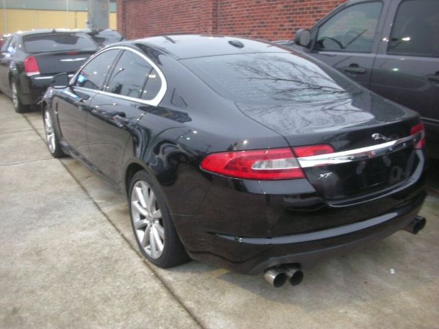 Photo 2 VIN: SAJWA0GB3BLR89932 - JAGUAR XF PREMIUM 