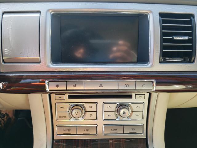 Photo 8 VIN: SAJWA0GB7BLR88055 - JAGUAR XF PREMIUM 