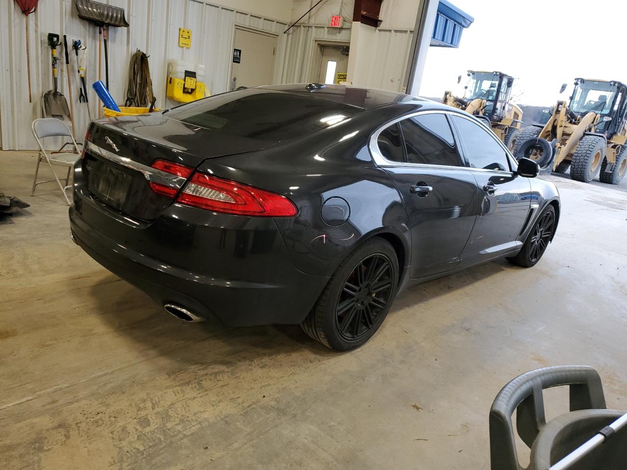 Photo 2 VIN: SAJWA0HB1CLS57198 - JAGUAR XF 