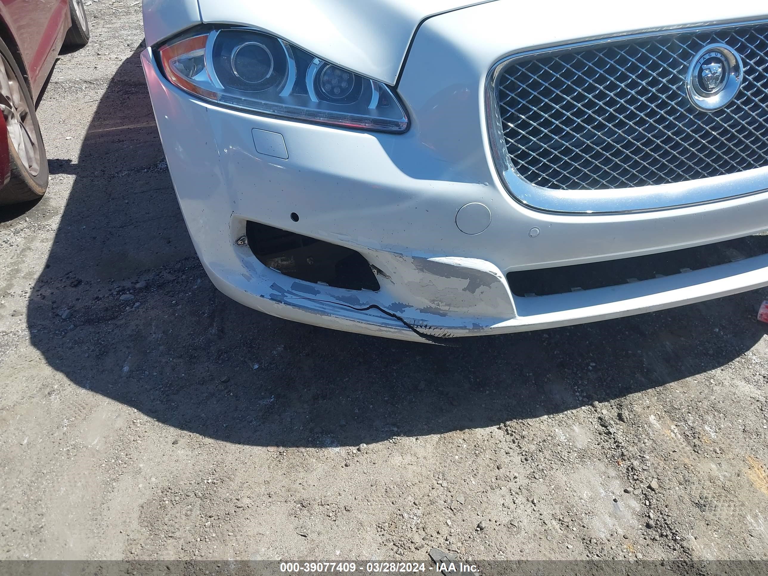 Photo 5 VIN: SAJWA1C77G8V97800 - JAGUAR XJ 