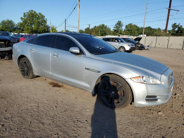 Photo 3 VIN: SAJWA1CB2CLV38228 - JAGUAR XJ 