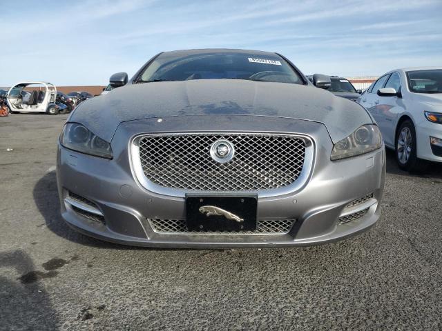 Photo 4 VIN: SAJWA1CB3BLV02725 - JAGUAR XJ 