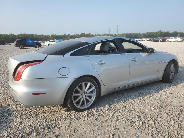 Photo 2 VIN: SAJWA1CB3BLV03941 - JAGUAR XJ 