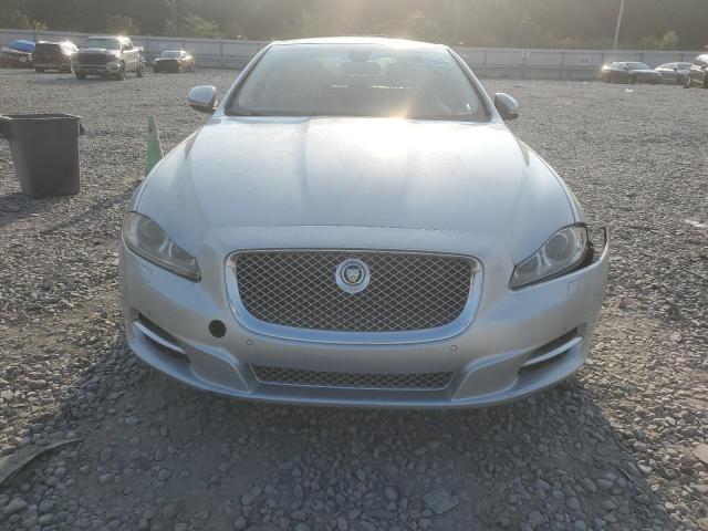 Photo 4 VIN: SAJWA1CB3BLV03941 - JAGUAR XJ 