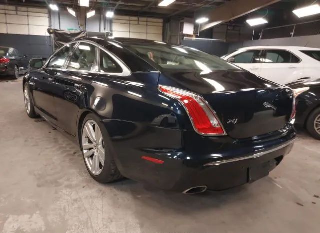 Photo 2 VIN: SAJWA1CB4CLV26193 - JAGUAR XJ 