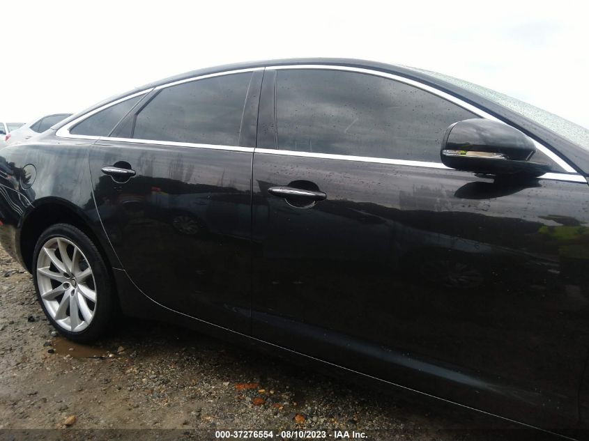 Photo 13 VIN: SAJWA1CB5BLV16982 - JAGUAR XJ 