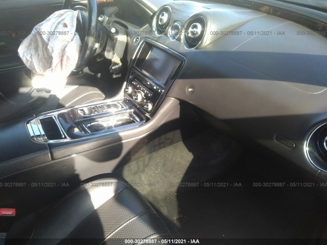 Photo 4 VIN: SAJWA1CB6BLV20538 - JAGUAR XJ 