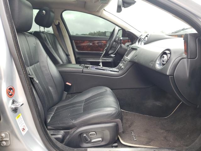 Photo 4 VIN: SAJWA1CB7BLV13243 - JAGUAR XJ 