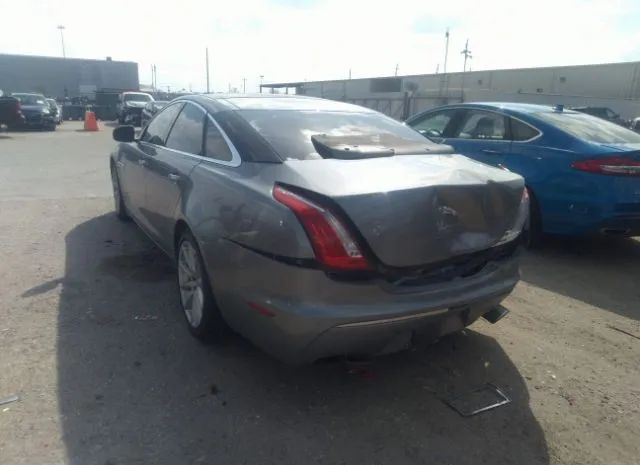 Photo 2 VIN: SAJWA1CB7CLV31016 - JAGUAR XJ 