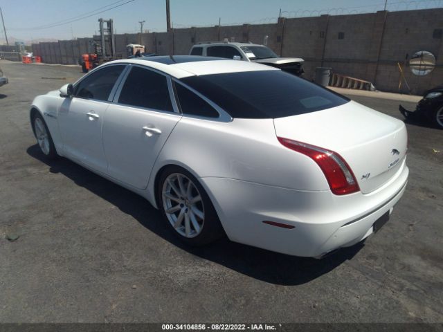 Photo 2 VIN: SAJWA1CB9BLV16855 - JAGUAR XJ 