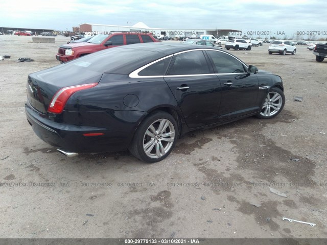 Photo 3 VIN: SAJWA1CBXCLV30474 - JAGUAR XJ 