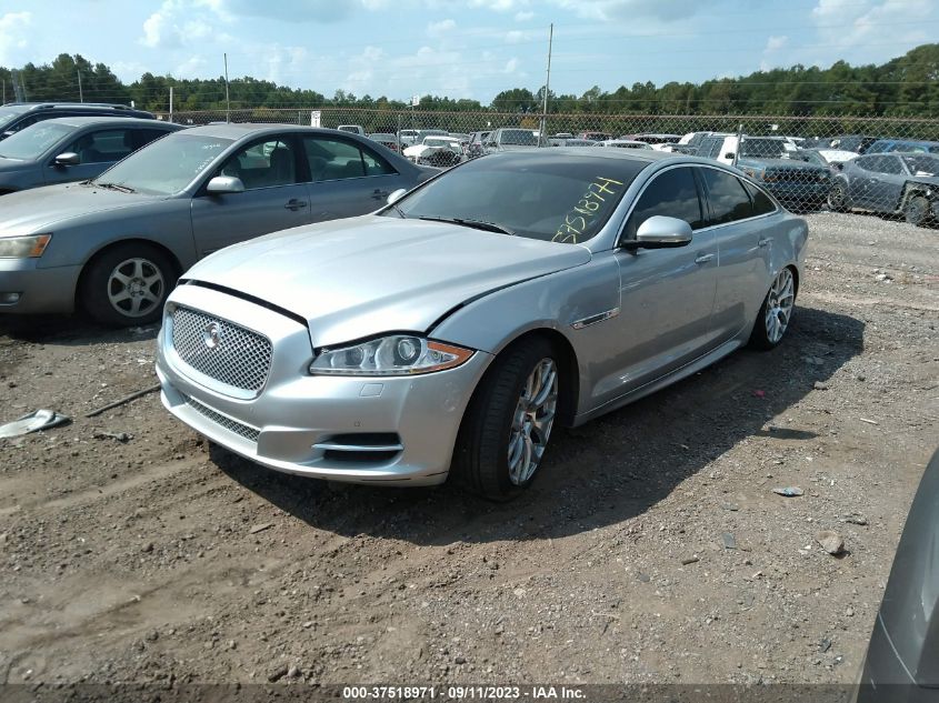 Photo 1 VIN: SAJWA1CZ0F8V86427 - JAGUAR XJ 