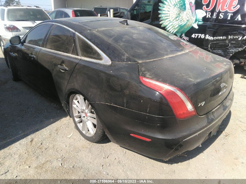 Photo 2 VIN: SAJWA1CZ5E8V63479 - JAGUAR XJ 