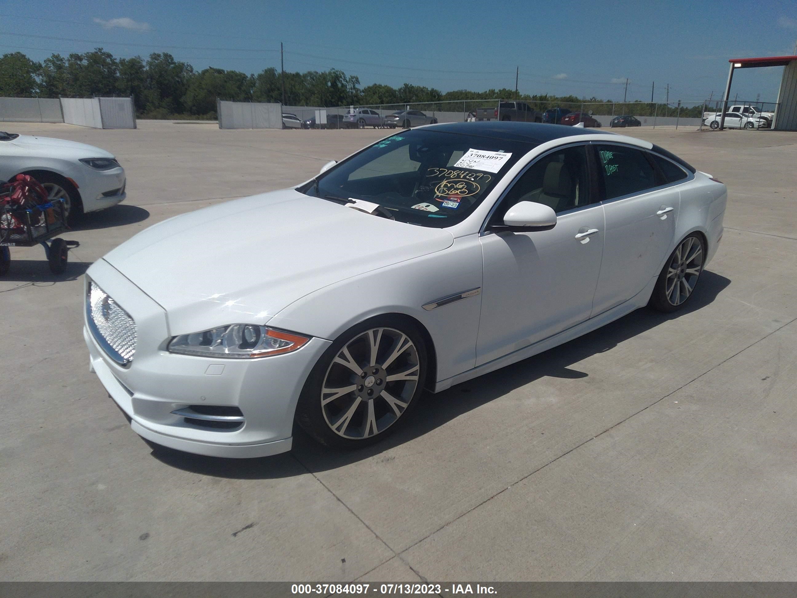 Photo 5 VIN: SAJWA1CZ5F8V88285 - JAGUAR XJ 