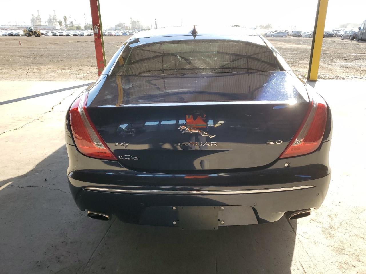 Photo 5 VIN: SAJWA1GT2EMV62674 - JAGUAR XJ 