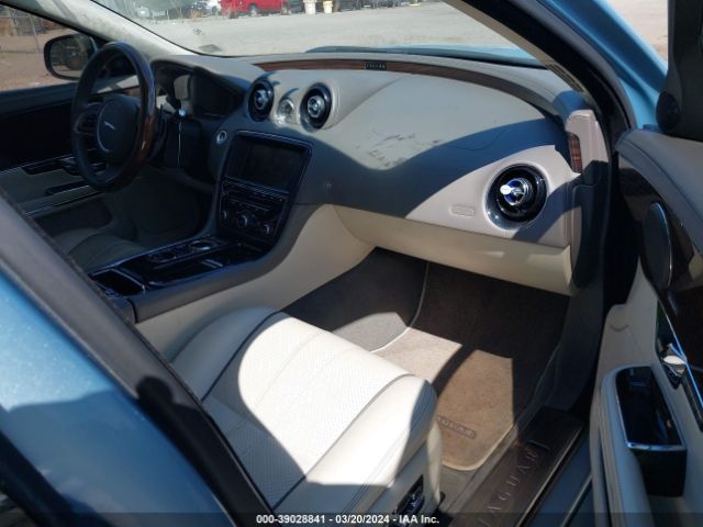 Photo 4 VIN: SAJWA2G13DLV57881 - JAGUAR XJ 