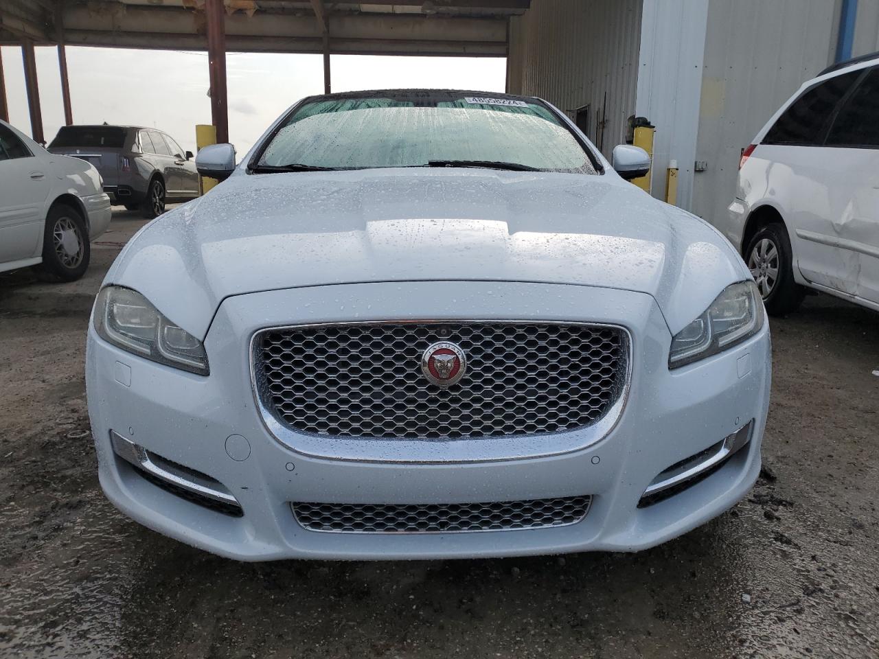 Photo 4 VIN: SAJWA2G71G8V92740 - JAGUAR XJ 