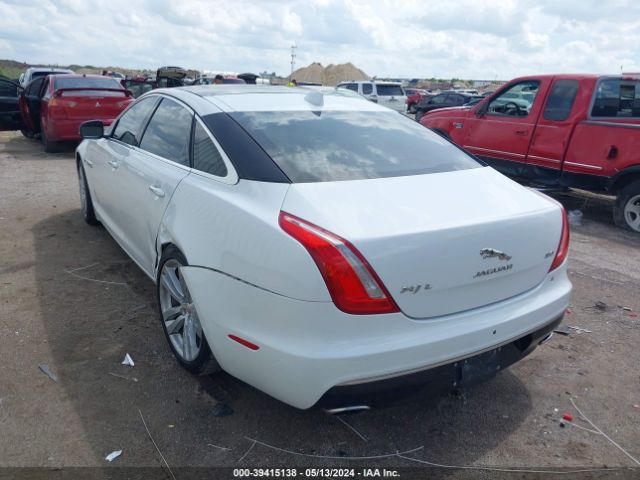 Photo 2 VIN: SAJWA2G71G8W00707 - JAGUAR XJ 