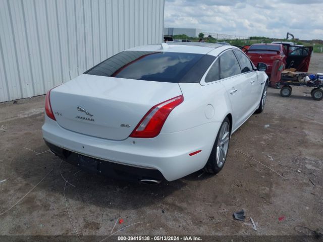 Photo 3 VIN: SAJWA2G71G8W00707 - JAGUAR XJ 