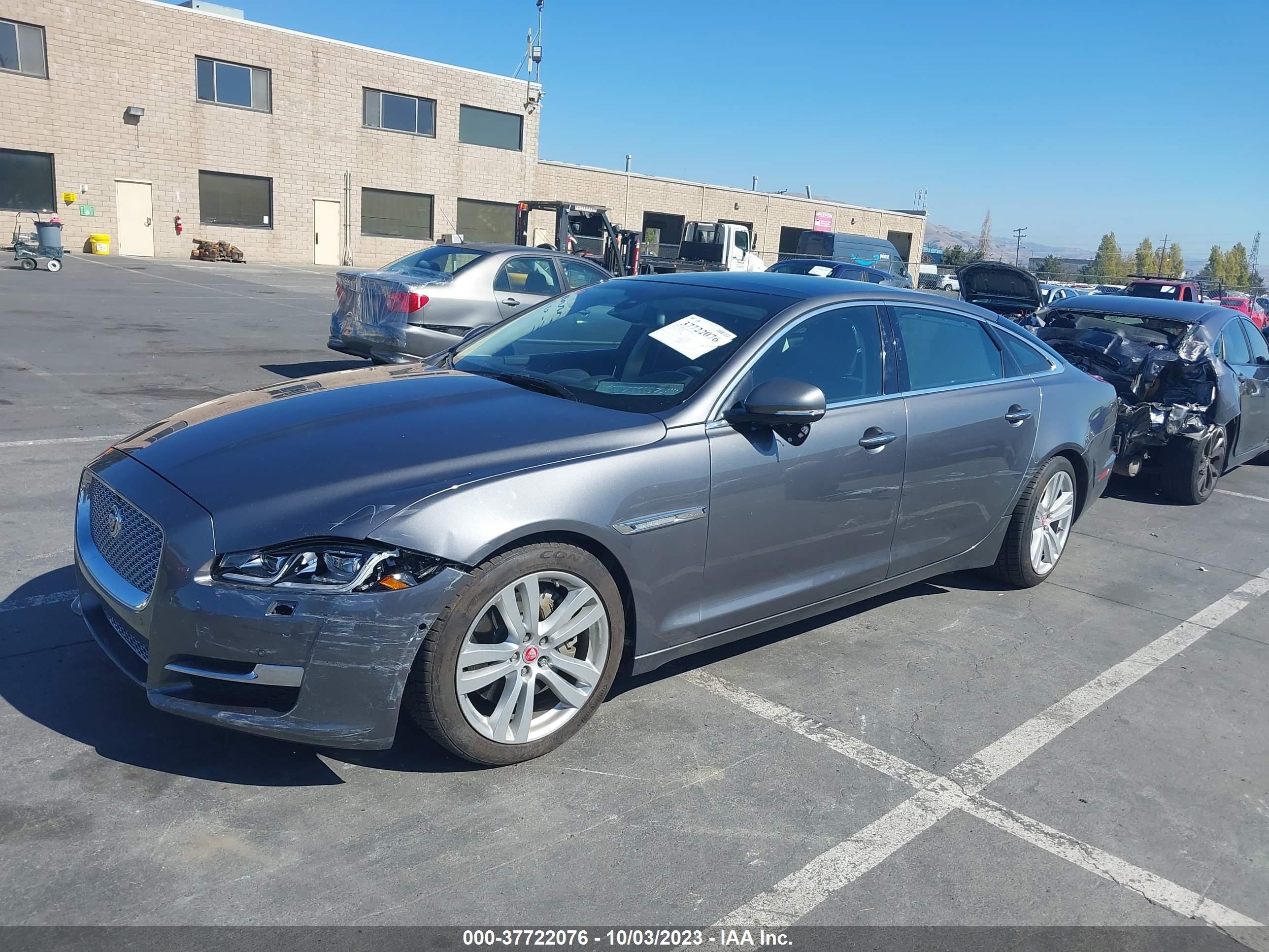 Photo 1 VIN: SAJWA2G72G8V96814 - JAGUAR XJ 