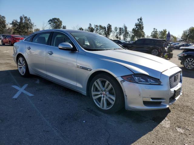 Photo 3 VIN: SAJWA2G74G8V99813 - JAGUAR XJ 