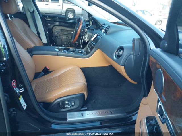 Photo 4 VIN: SAJWA2G75K8W21312 - JAGUAR XJ 