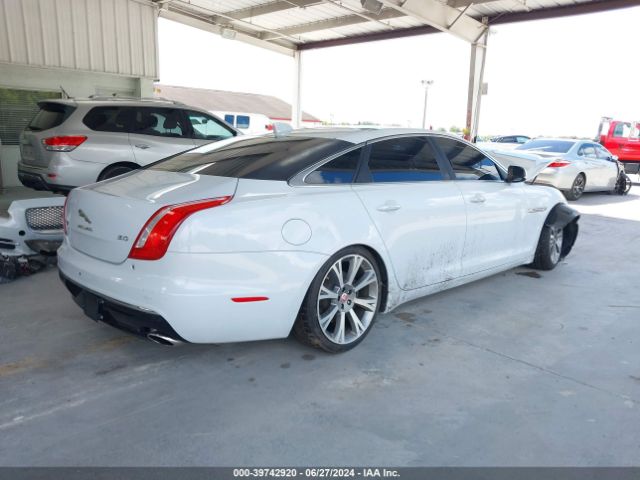 Photo 3 VIN: SAJWA2G79G8V99631 - JAGUAR XJ 