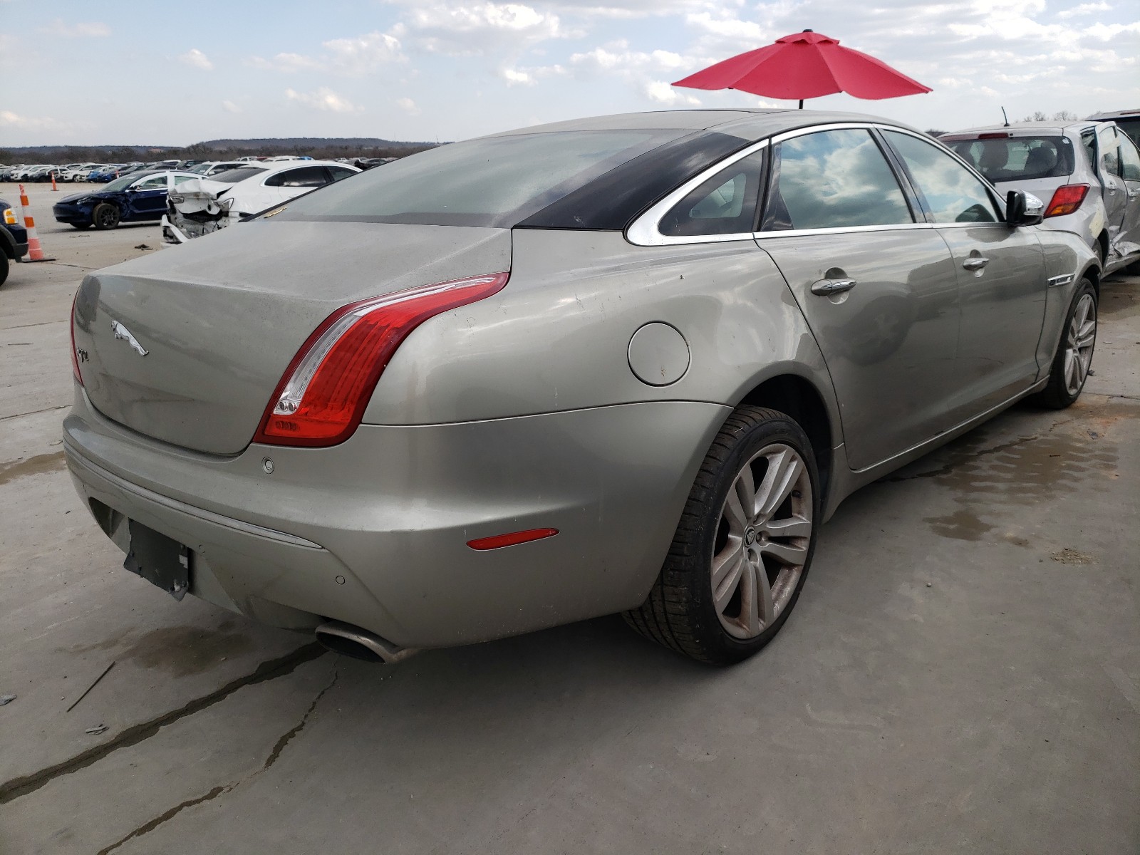 Photo 3 VIN: SAJWA2GB0CLV23517 - JAGUAR XJL 