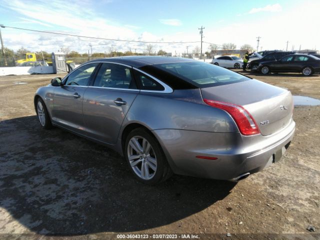 Photo 2 VIN: SAJWA2GB2CLV27133 - JAGUAR XJ 