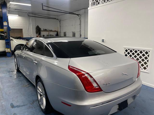 Photo 2 VIN: SAJWA2GB2CLV39377 - JAGUAR XJ 