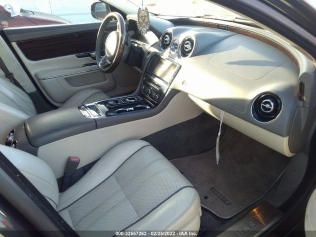 Photo 4 VIN: SAJWA2GB3CLV38450 - JAGUAR XJ 