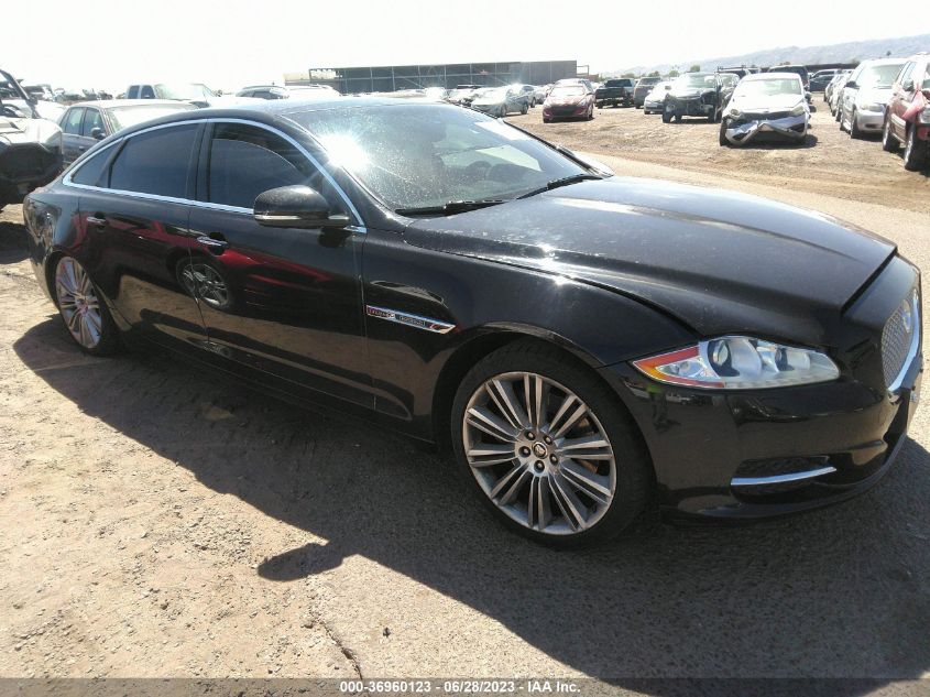 Photo 0 VIN: SAJWA2GB4CLV34522 - JAGUAR XJ 