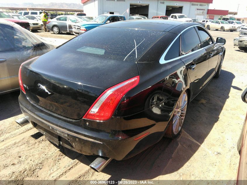 Photo 3 VIN: SAJWA2GB4CLV34522 - JAGUAR XJ 