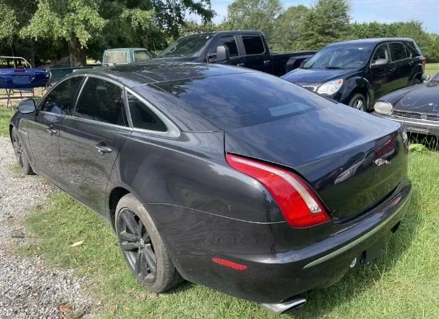 Photo 2 VIN: SAJWA2GB5CLV32228 - JAGUAR XJ 