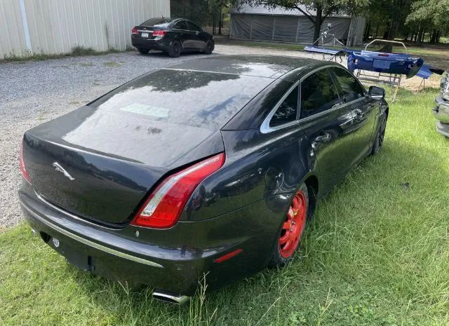 Photo 3 VIN: SAJWA2GB5CLV32228 - JAGUAR XJ 