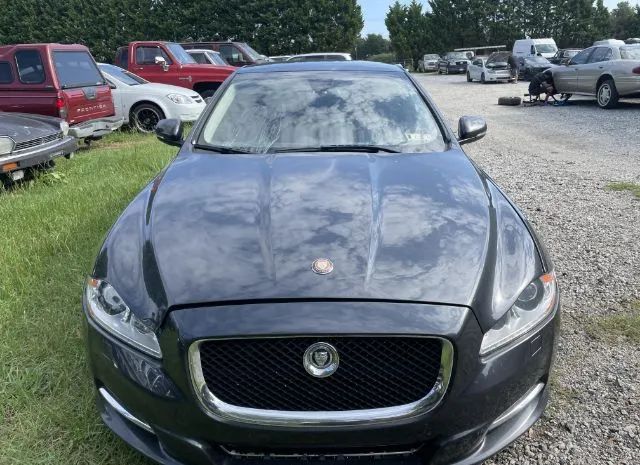 Photo 5 VIN: SAJWA2GB5CLV32228 - JAGUAR XJ 