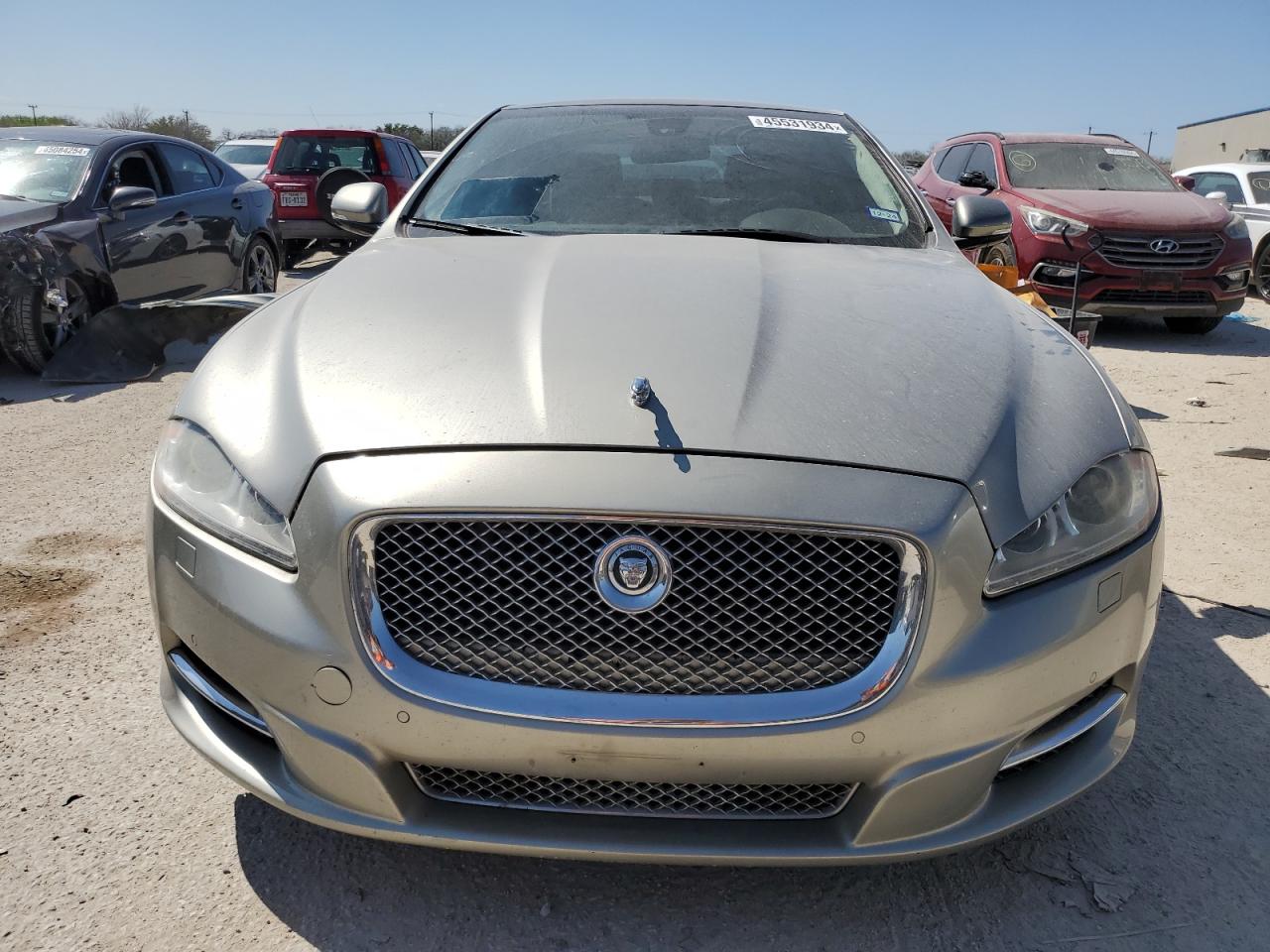 Photo 4 VIN: SAJWA2GB5DLV40718 - JAGUAR XJ 