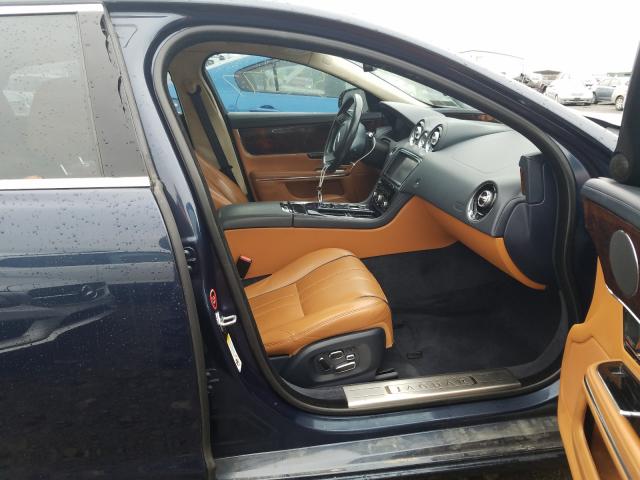 Photo 4 VIN: SAJWA2GB6BLV04548 - JAGUAR XJL 