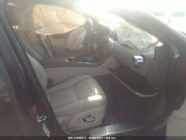 Photo 4 VIN: SAJWA2GB6CLV22310 - JAGUAR XJ 