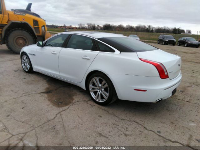 Photo 2 VIN: SAJWA2GB7BLV12321 - JAGUAR XJ 