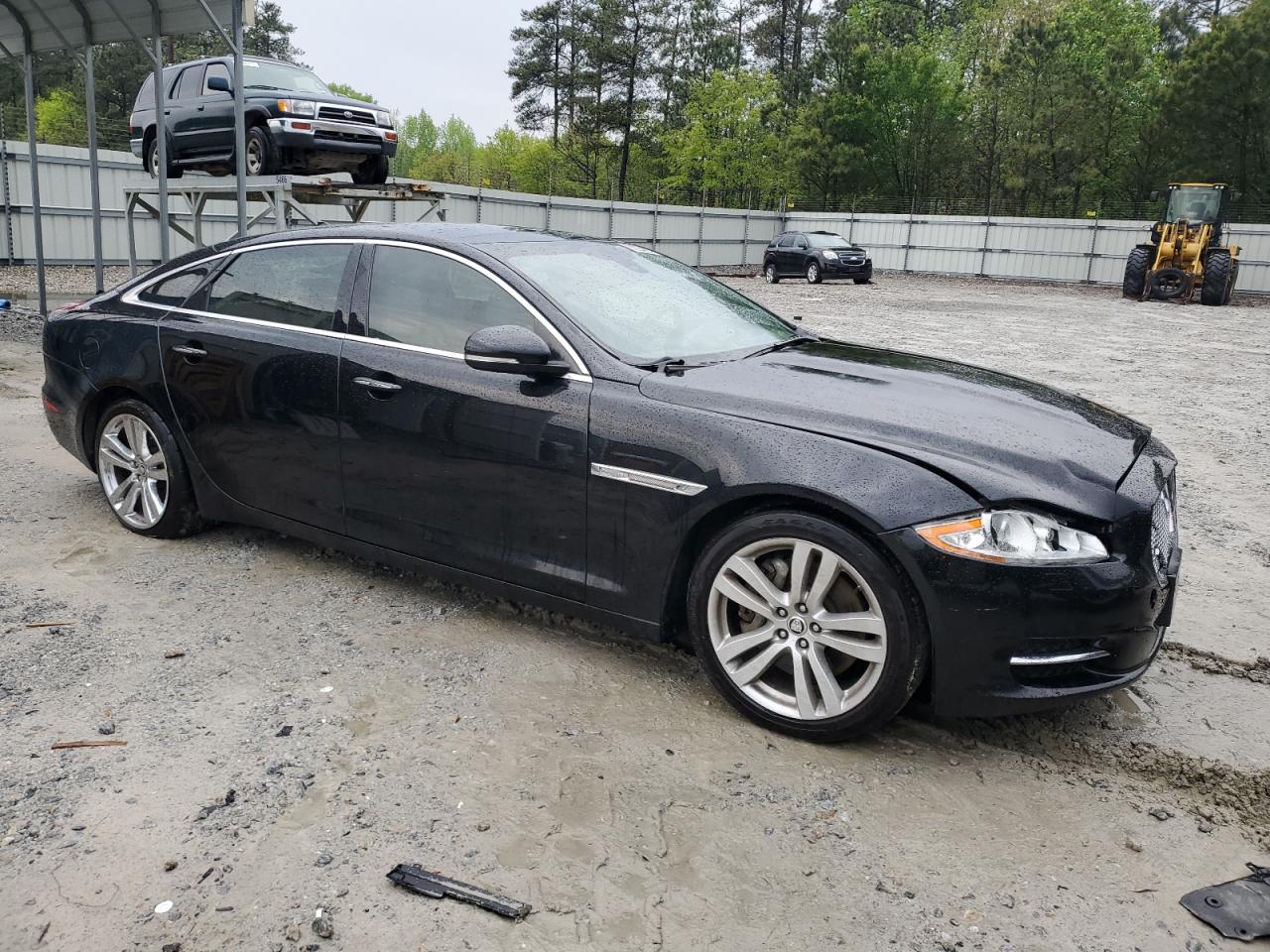 Photo 3 VIN: SAJWA2GB7DLV44477 - JAGUAR XJ 