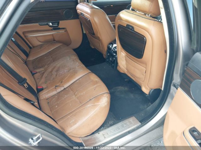 Photo 7 VIN: SAJWA2GB8BLV12134 - JAGUAR XJ 