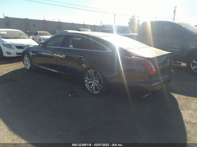 Photo 2 VIN: SAJWA2GB8BLV20721 - JAGUAR XJ 